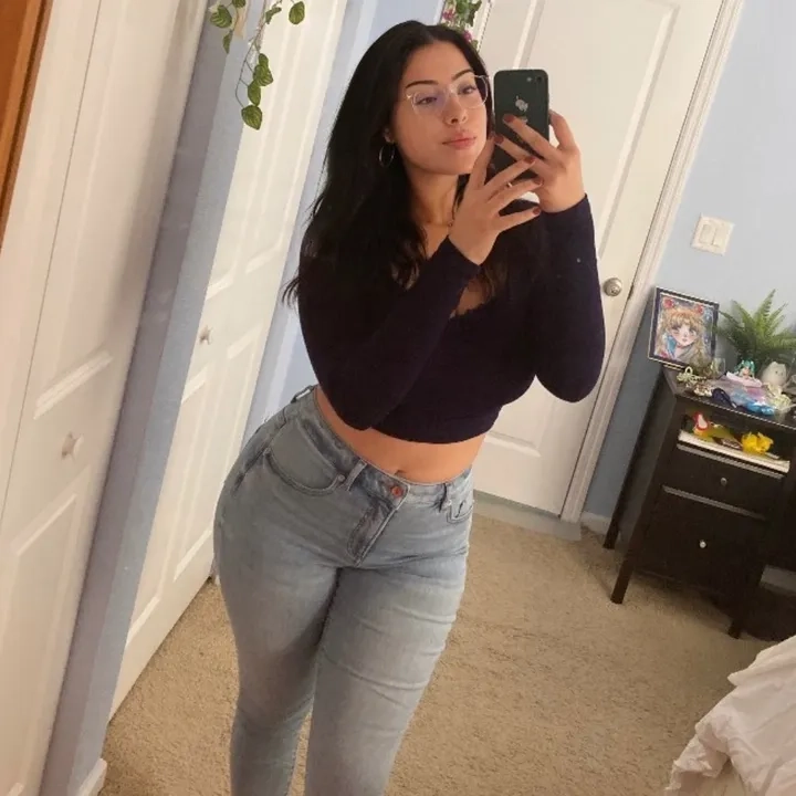 @lilackittyy_