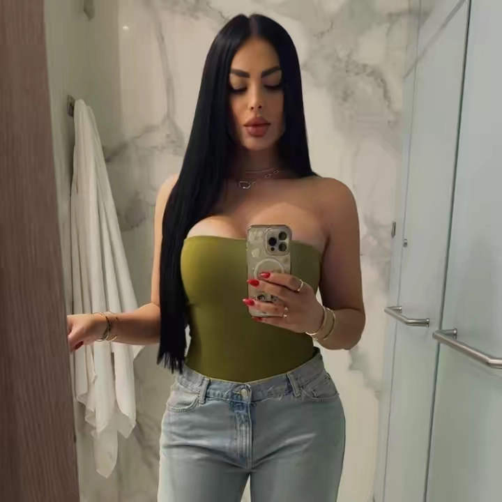 @wanderliz0
