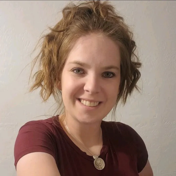 @greergirlsx2