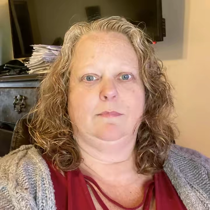 @justlisa177