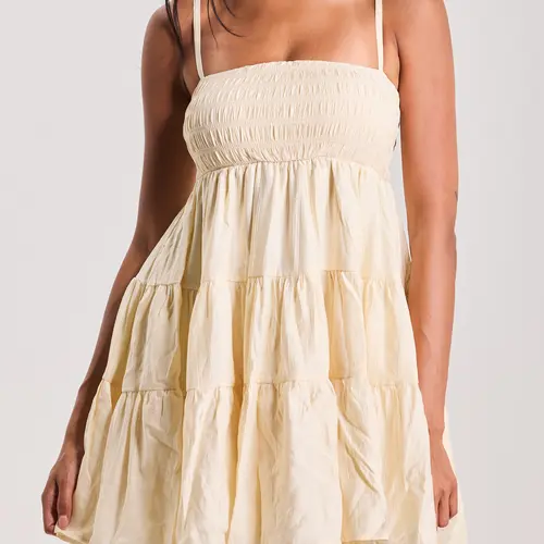 klassy Tiered Mini Brami Dress - Sleeveless Boho Summer Dress with Square Neckline & Adjustable Straps - Casual Crinkle Fabric