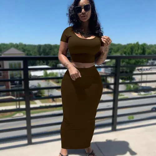 USBOUTIQUE CHIC Women's Stretchy Comfortable Two Piece Outfit Short Sleeve Crop Top & High Waist Bodycon Maxi Skirt Casual Everyday Curvy-Friendly