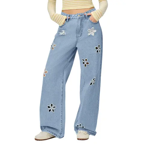 Chouyatou Women's Loose-fitting Hollow-out Floral Wide-leg Jeans  Y2K Boyfriend Style  Mid-rise Stick Jeans with Pockets