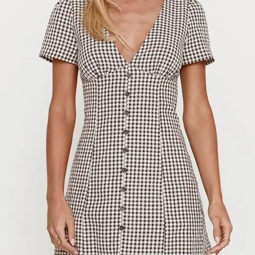 Women's Plaid Print V-Neck Short Sleeve Mini Dress with Button Detail, Casual Fashion Dress for Daily Wear, Womenswear