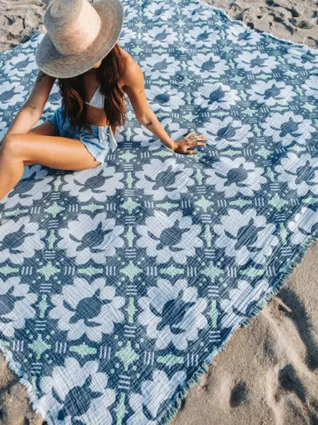 Sand Cloud | Party Blanket