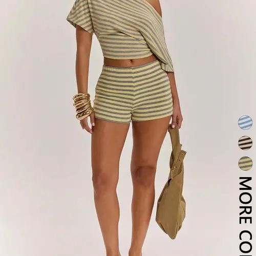 Women's 2-Piece Fitted Asymmetrical Shoulder Short Sleeve Striped T-Shirt + High Waist Shorts Set, Two Pieces Sets, Casual Home & Essential, One-Shoulder Style, Stripe Matching, Casual Summer Set