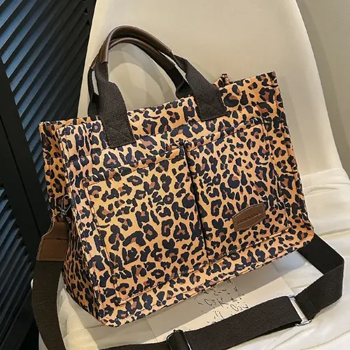Fashion Leopard Pattern Adjustable Crossbody Tote Bag, Casual Letters Patched Decor Shoulder Bag for Women, Trendy All-match Commuter Bag, Handbag Shoulder Bag, Fashionable Shoulder Bag, Fashionable Daily Crossbody, Fashion Bags, Fashion Patterned Bag
