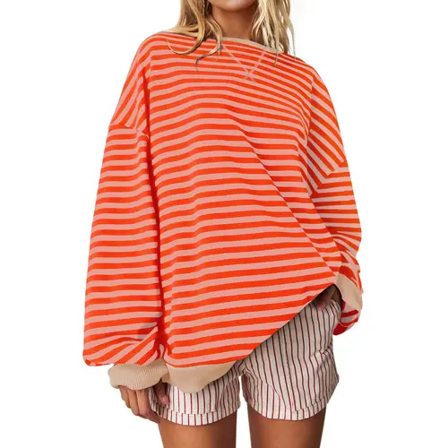 UEU Women’s Oversized Striped Sweatshirt Casual Loose Crewneck Longsleeve Top Fall Winter Outfit Christms Cute Style Cotton Pullover Vintage Shirt