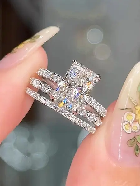 Maxine Noble 3.3ct Radiant Cut Engagement Ring Set, 3PC Bridal Ring Set, 5A Cubic Zirconia Women's Ring Jewelry,Wedding Ring Set for Daily,Travel,Proposal,Birthday,Anniversary, Fashion Ring Set