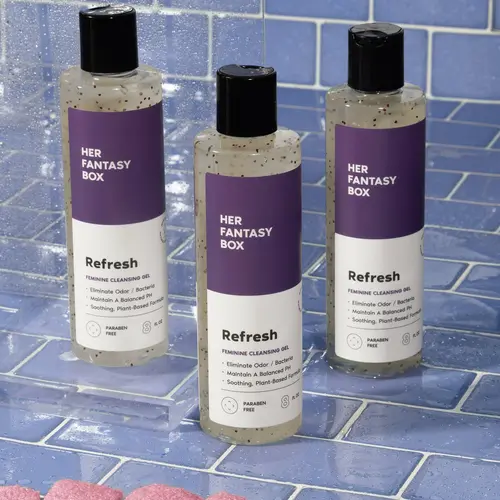 Her Fantasy Box Plant Based pH Balance Gel Wash - 3 Pack
