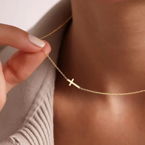 modmints Minimalist Necklace with Dainty Sideways Cross - Dainty Artificial Gemstone Necklaces & Pendants, 18.5 in Chain, 6 mm Design, Perfect Gift for Women, Confirmation Gift, Women's Fashion Accessories