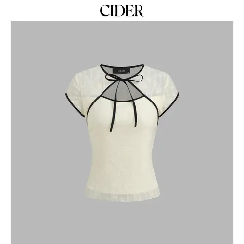 Cider [size 2-10] Round Neckline Floral Contrasting Binding Cut Out Knotted Short Sleeve Top
