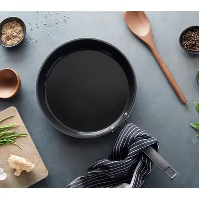 J Jason Wu 10" Cast Aluminum 5-Layer Nonstick Fry Pan