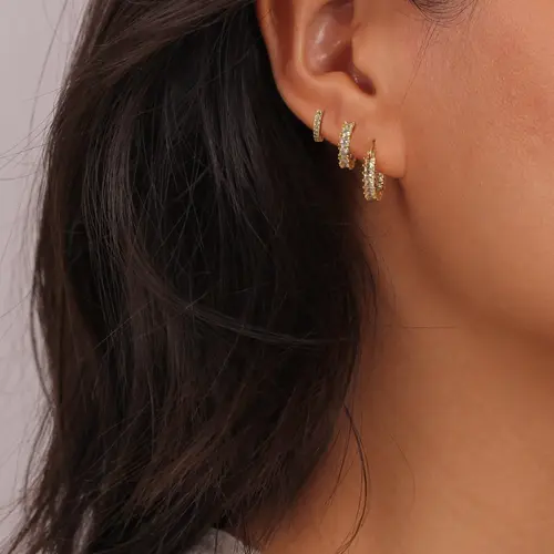 CAROVO 14K Gold Plated Hoop Earrings Gold Plated Earring Set Rhinestone Cubic Zirconia Hoop Earrings Chunky Small Gold Plated Hoops Huggie Earring for Women Gold Jewelry for Woman, Thick Gold Hoop Earrings, Accessories For Women