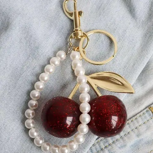 Cherry Keychain, Keychain Accessories, Girly Keychain for Bags, Women's Bag Pendant, Fashion Trend Exquisite Pendant, Women's Backpack Elegant Pendant, Suitable for Valentine's Day and Christmas Gift for Friends
