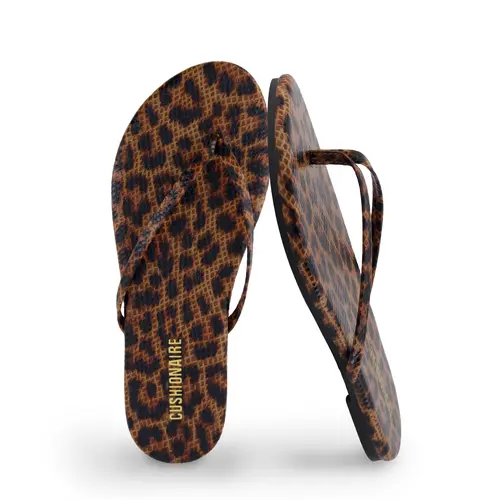 Cushionaire Cruise Lightweight Flip Flops For Women | Beach Sandals With Flexible Slip On Design | Lightweight Summer Flip Flops For Everyday Outfits