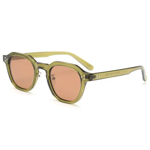 Polarized Women's Fashionable Sunglasses - TR90 Thick Square-Framed Retro Vintage Eyewear, Trendy Styling Luxury Accessory for Women, Square Framed Sunglasses, Polarized Lenses