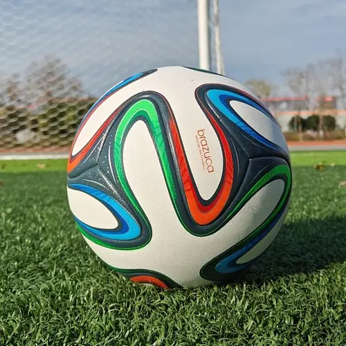 Size 5 Soccer Ball, Durable and High Quality Design Soccer Ball, Professional Competition Soccer Ball, Football Ball for Football Enthusiasts, Football Equipment, Soccer Training Equipment, Match Soccer Ball