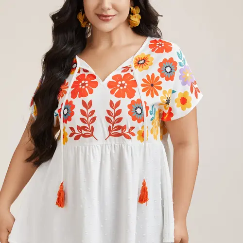 BloomChic Women's Plus Size Fashion Baby Doll Top - Short Sleeve Raglan, Tie-Neck Tassels, Bodycon, Waist Support, Lightweight Polyester Floral Print Blouse, Cute Tops for Women, Curvy Outdoors Wear, [M-6X] Back To School, Spotlight Day, SohoChic
