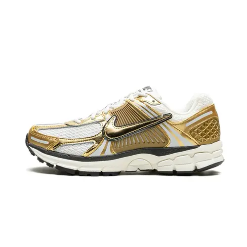 Women's Nike Zoom Vomero 5 Metallic Gold Mesh Running Shoes - Breathable Running Sneakers, Modern Retro Look with Modern Edge, Sports Footwear for Daily Casual Comfort Walking