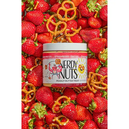 Strawberry Pretzel Peanut Butter Treat
