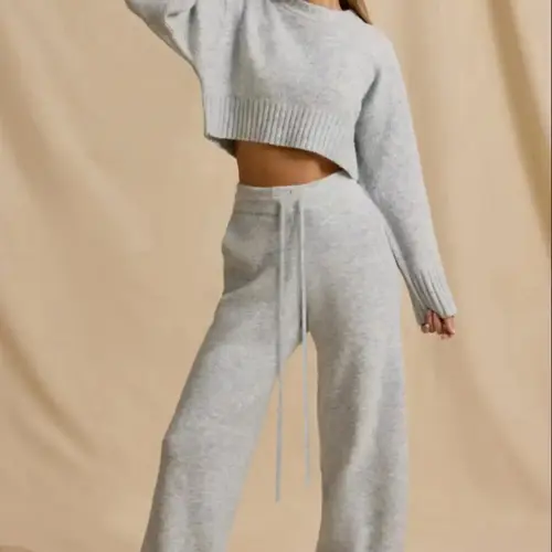 Women's Solid Short Knit Sweater Set, Long Sleeve Loose-Fitting Pullover, Autumn Winter Warmth, Simple Casual Style, Two-Piece Knitted