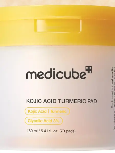 [medicube] Kojic Acid Turmeric Clarifying Toner Pad for Troubled Skin & Use After Spot Care | Soothing & Calming with Turmeric, Niacinamide, Glycolic Acid  | Korean Skin Care, 70 Pads
