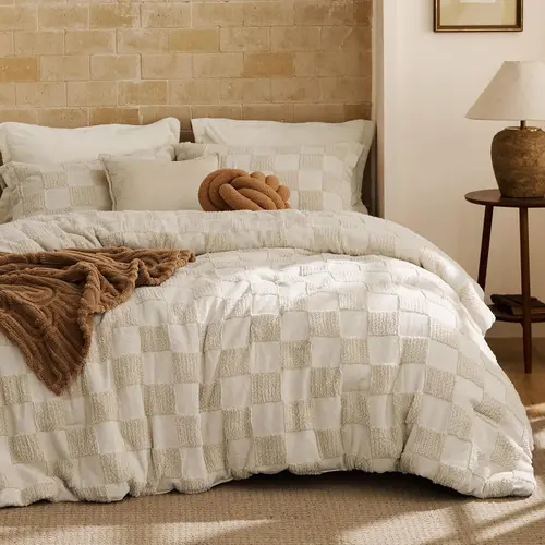 【FallPickDeals 】Bedsure Checkered Farmhouse Shabby Chic Comforter Set ,Boho Tufted Bed Set, King Size Bedding, 3 Pieces, 1 Plaid Geometric Comforter and 2 Pillow Shams,Jacquard Design Soft Breathable Lightweight All-Season Filling OEKO-TEX Certified,Augto