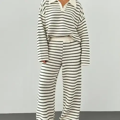 Women's Striped Textured Knit Flared Polo Neck Long Pants Set, Casual Fashion Two-Piece, Perfect for Daily Commute