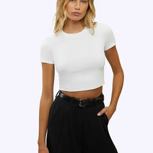 CUTS CLOTHING Women's Tomboy Tee - Short-Sleeve, Slim Taper Fit, Cropped Cotton Blend Crew Neck T-Shirt, Casual Basic Fabric, Opaque, Wrinkle-Resistant, Stretch, Shortsleeve, Streetwear