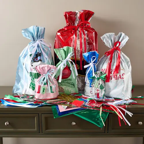 Kringle Express 100-Piece Gift Bags & Tags Set
