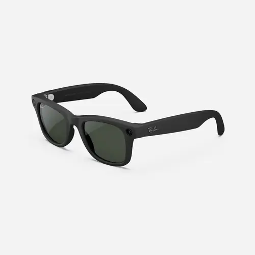 Ray-Ban Meta Wayfarer (Gen 1), Matte Black / Clear to Graphite Green Transitions®, Standard