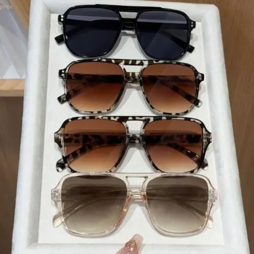 Women's 4-Pack Trending Glasses - Unisex Lightweight Polarized Aviator Shades, Double Bridge Vintage Small Oval Square Sports Eyewear, Trendy Beach Eyewear for Daily Outdoor Use, Blue Light Women's Fashion Accessories