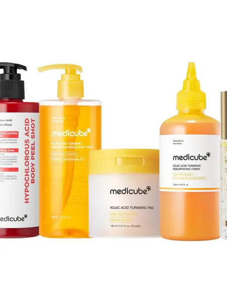 [medicube] Smooth & Clear Body Care Set | Hypochlorous Acid Body Peel Shot, Kojic Acid Turmeric Body Wash, Toner Pad, Toner, Mist | Exfoliating for Dead Skin Cells & Excess Sebum & Clearing for After Spots, Texture & Uneven Skin Tone | K-Beauty