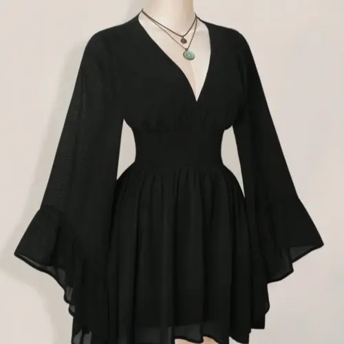 Women's Gothic Style V Neck Waist Cinched Dress, Elegant Chic Long Sleeve Mini Dress, Autumn/winter Lantern Sleeve Dress