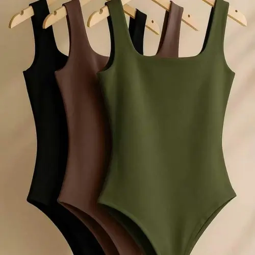 Women's New Knit Solid Color Square Neck High Waist Slim Fit Breathable Casual All-Season Bodycon Dress, Soft & Elegant Design, Minimalist