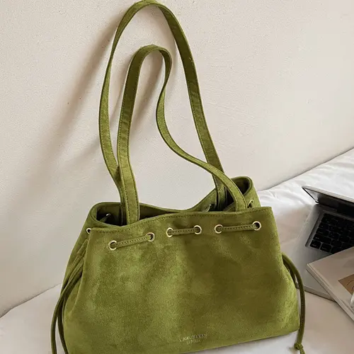 Retro Exquisite Tote Bag with Drawstring Closure Design, Stylish Versatile Large-Capacity Shoulder Bag, Suitable for Dates and Parties, Casual Commuter Bag