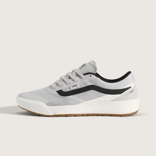 Vans Unisex UltraRange Low Top Shoe
