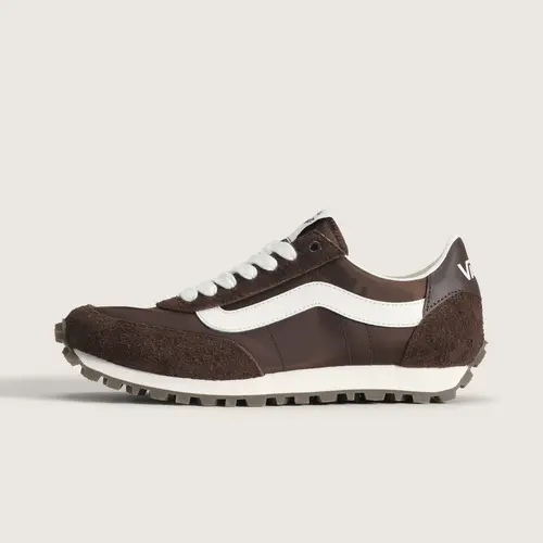 Vans Unisex Premium Style 152 Low Top Shoe