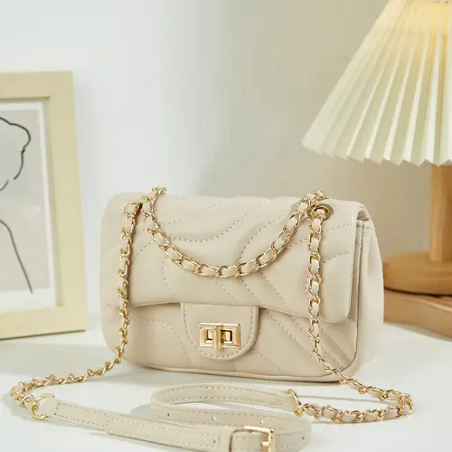 New minimalist and trendy fashion chain small square bag suitable for daily commuting and weekend dates Quilted Shoulder Crossbody Fashionable Crossbody Bag