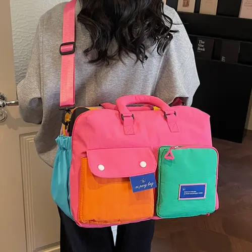 16.14-Inch Colorblock Travel Tote Bag, Foldable Fabric Bag, Multifunctional Large Capacity Portable Bag for All Seasons, Wet-Dry Compartment, Casual Style Travel Bags