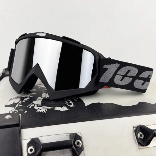 1pc Motorcycle Goggles Protective Gear, Polycarbonate Lens, Anti-Fog Dust- and Wind-Proof Shockproof Design, Universal Helmet-Compatible for Dirt Bike, ATV, Off-Road and Street Riding