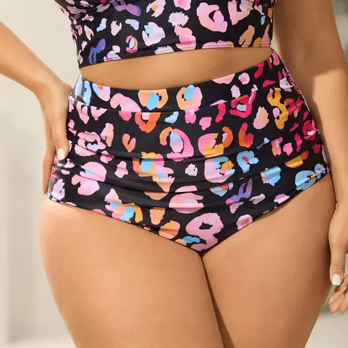 BLOOMCHIC Women's Plus Size High Waisted Bikini Bottoms (M-6X) - Tummy Control Ruched Waist Polyester Blend Swim Shorts, Skinny Fit, Printed Pattern, Bold Leopard Look, Beach Essentials, Curvy Clothing, Plussize, High-Rise Band Smooths Midsection