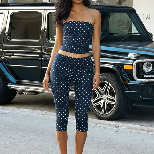 Women's Two-Piece Polka Dot Casual Chic Set, Sleeveless Crop Top & Slim Fit Capri Pants for Daily Wear, Dates and Outings