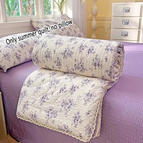 Purple Rose Floral Lace Trim Summer Thin Quilt, Lightweight Ultra-Soft Air Conditioning Quilt, Lightweight Breathable Bedspread, Polyester Bedspreads, Lightweight Quilts, Ideal for Bedroom, Office & Living Room