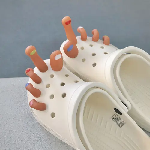 3D Creative Funny Toe-Themed Plastic Shoe Charms - Detachable DIY Accessory, Clog Shoe Decorations, for Clogs & Slippers, Holefitting Footwear,sohochic
