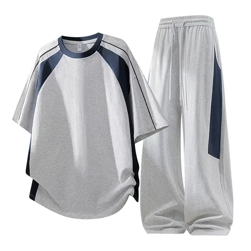 Men’s summer lightweight sports casual two-piece set: polyester fabric, comfortable, lightweight, and breathable; short-sleeve T-shirt paired with contrasting shoulder panels, straight-leg pants. Suitable for everyday wear and home wear.