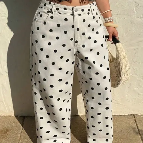 Women's Plus Size Non-Elastic Straight Leg Fit Casual Fashion Chic Polka Dot Jeans Bottom with Pockets, Four Seasons Versatile Long Pants, Stylish and Comfortable