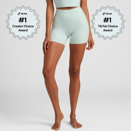 Comfrt | ComfrtCore 5" Biker Shorts | Seamless Front Smooth Fabric Biker Workout Bottom Womenswear