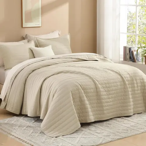 Litanika 3-Piece Quilt Bedding Set - Breathable, Soft Reversible Coverlet, Lightweight Bed Comforter Set, Available in All Sizes & Colors, Bedding Sets,back to school,back to school shopping,home decor,sohochic